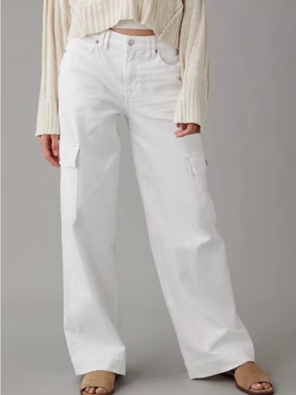 NWT American Eagle Super High Rise Baggy Wide Leg Stretch jeans white 2 Short